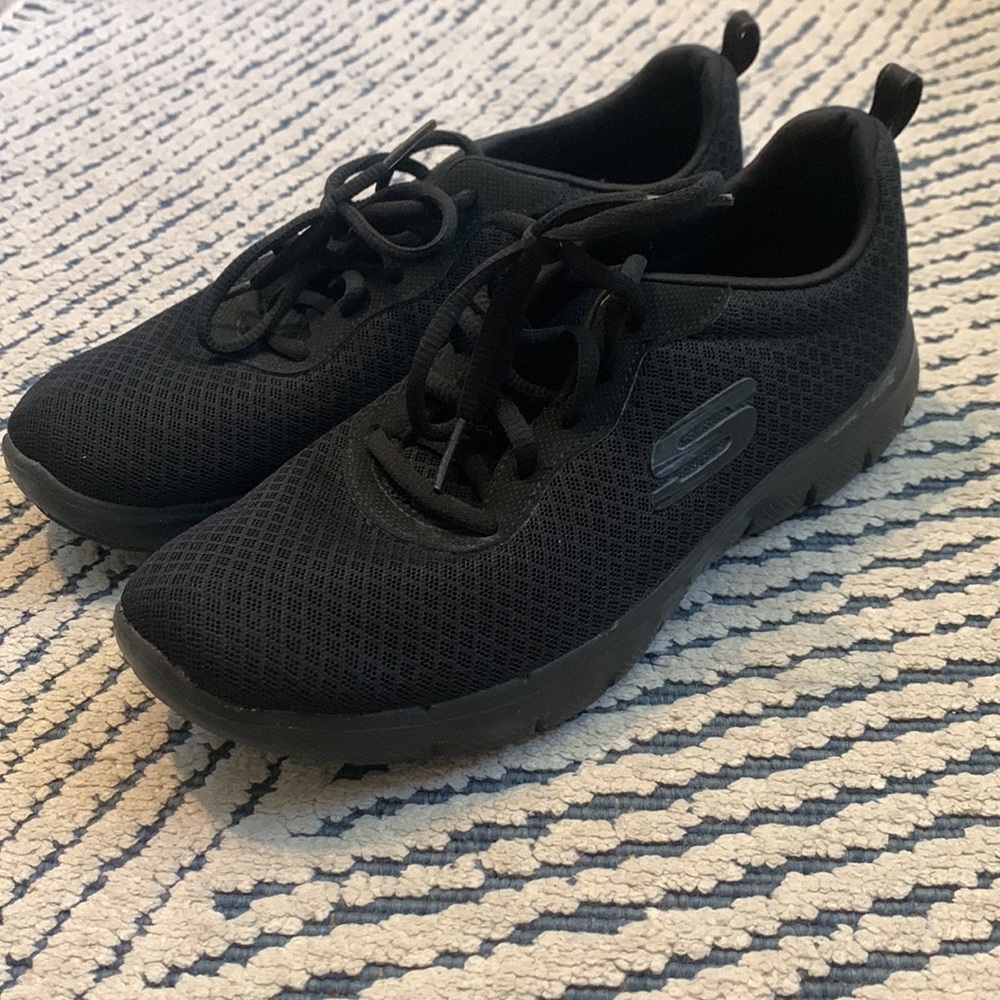 Sketchers Dual-lite Memory Foam Sneaker